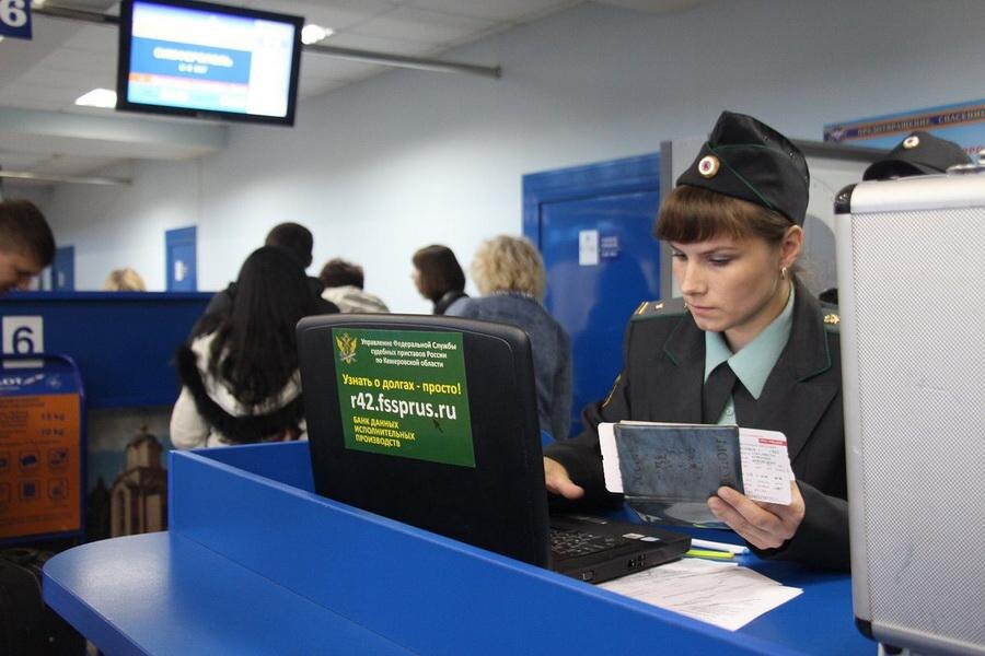 Как действовать при отказе в выезде за границу из-за долгов