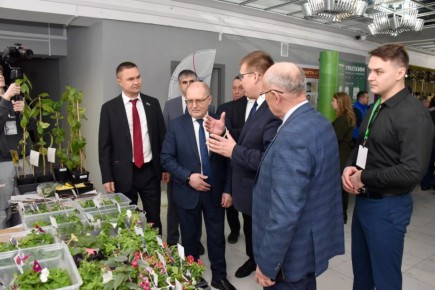 20 ������� � ������-��� ��������� ������ ��������������� ���������