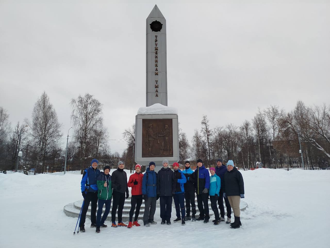 Жители Йошкар-Олы отметили День защитника Отечества забегом Жители Йошкар-Олы отметили День защитника Отечества забегом