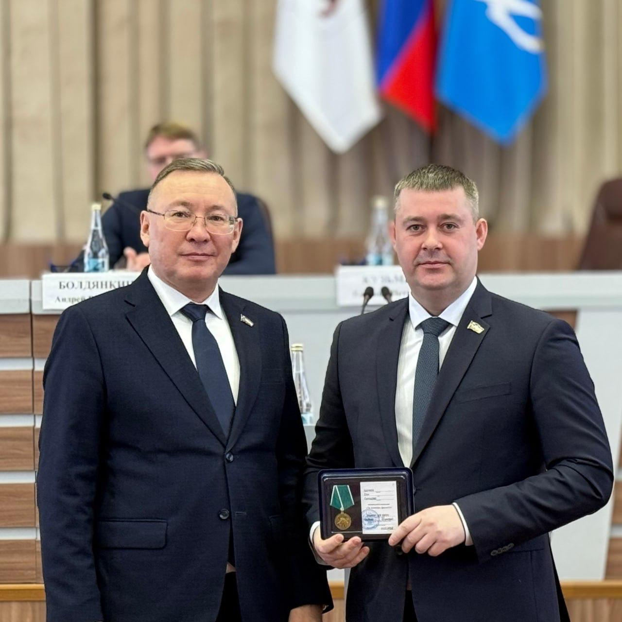 17 неравнодушных жителей Йошкар-Олы награждены медалью «За помощь фронту» 17 неравнодушных жителей Йошкар-Олы награждены медалью «За помощь фронту»