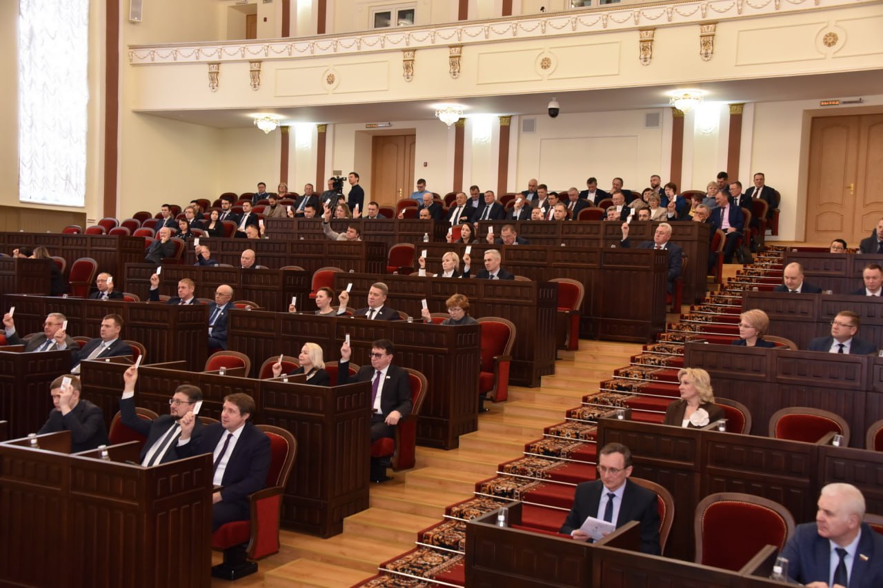 Замминистра внутренних дел по Республике Марий Эл выступил с ежегодным отчетом перед депутатами Замминистра внутренних дел по Республике Марий Эл выступил с ежегодным отчетом перед депутатами