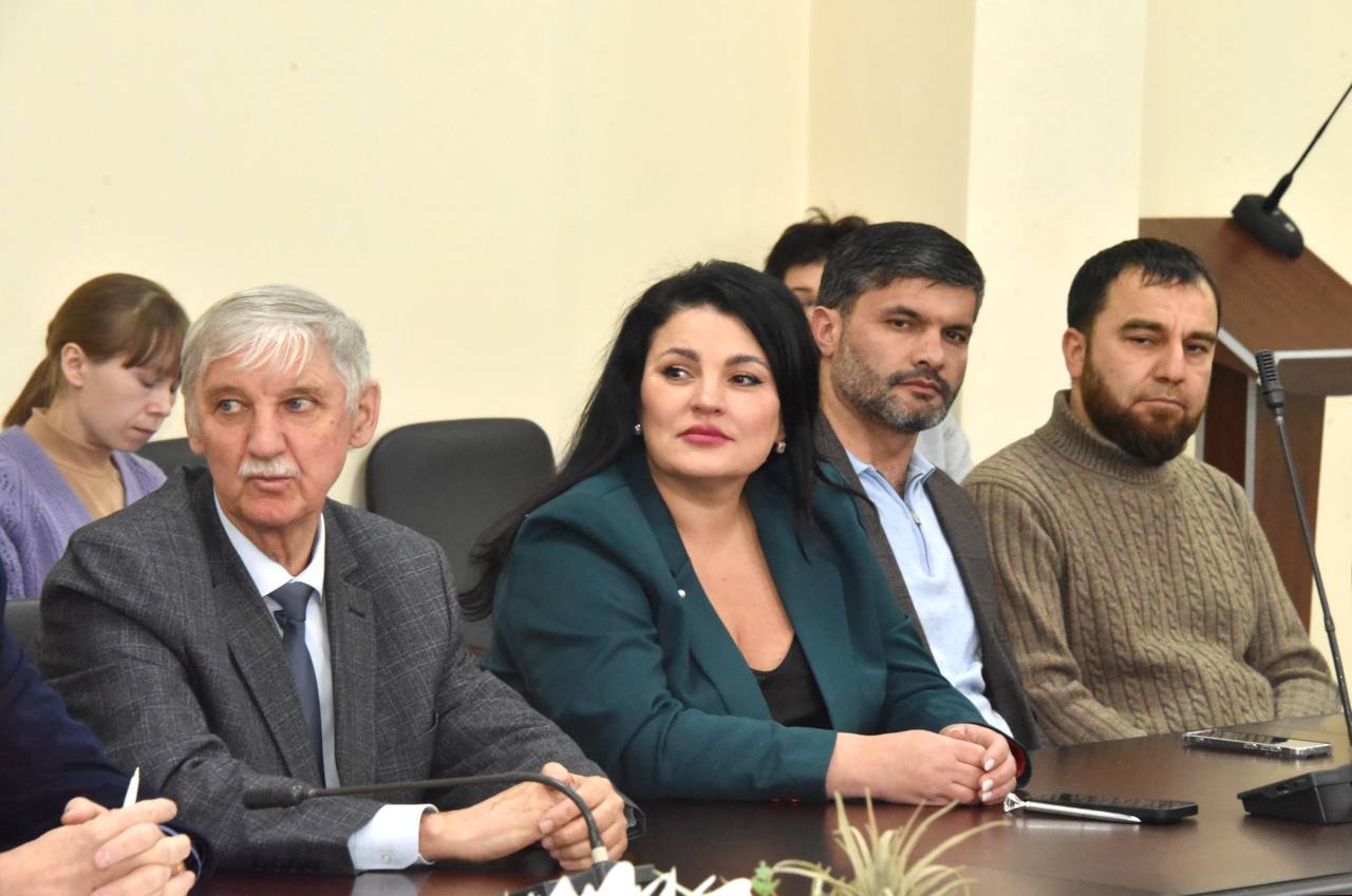 ЛАРИСА ЯКОВЛЕВА: «АССАМБЛЕЯ НАРОДОВ РОССИИ» В МАРИЙ ЭЛ ВЫШЛА НА НОВЫЙ УРОВЕНЬ И ГОТОВА К МАСШТАБНЫМ ПРОЕКТАМ В ГОД ЕДИНСТВА» ЛАРИСА ЯКОВЛЕВА: «АССАМБЛЕЯ НАРОДОВ РОССИИ» В МАРИЙ ЭЛ ВЫШЛА НА НОВЫЙ УРОВЕНЬ И ГОТОВА К МАСШТАБНЫМ ПРОЕКТАМ В ГОД ЕДИНСТВА»