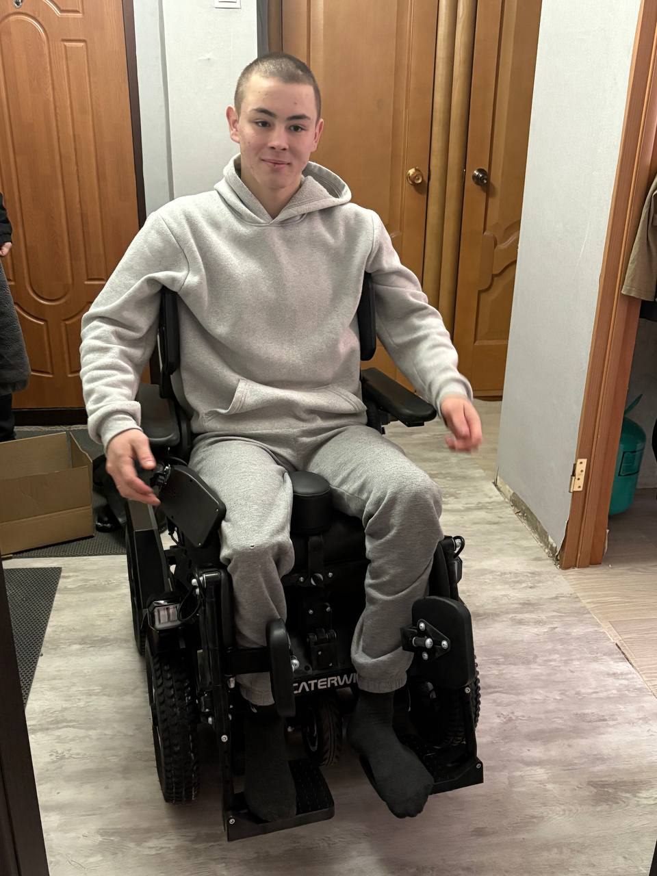 Защитник Отечества из Марий Эл получил коляску повышенной проходимости