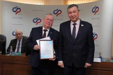 АЛЕКСАНДР МАЙОРОВ ПРИНЯЛ УЧАСТИЕ В ЗАСЕДАНИИ СОВЕТА ПРИ УПРАВЛЯЮЩЕМ ОТДЕЛЕНИЕМ ФОНДА ПЕНСИОННОГО И СОЦИАЛЬНОГО СТРАХОВАНИЯ РФ ПО РМЭ