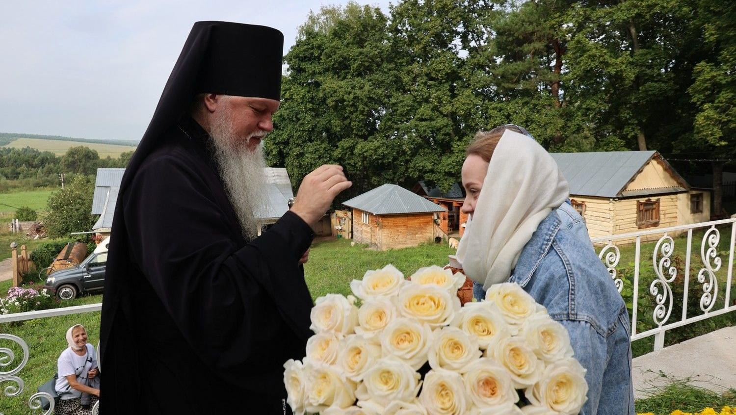 Сегодня свой день рождения отмечает епископ Волжский и Сернурский
