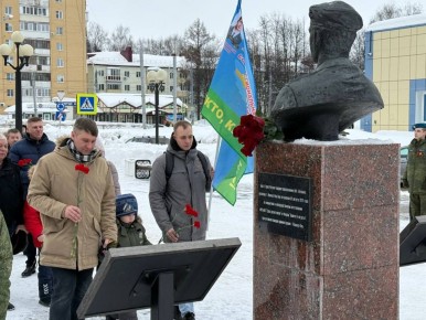 Память о подвиге 6-й роты живет в сердцах йошкаролинцев