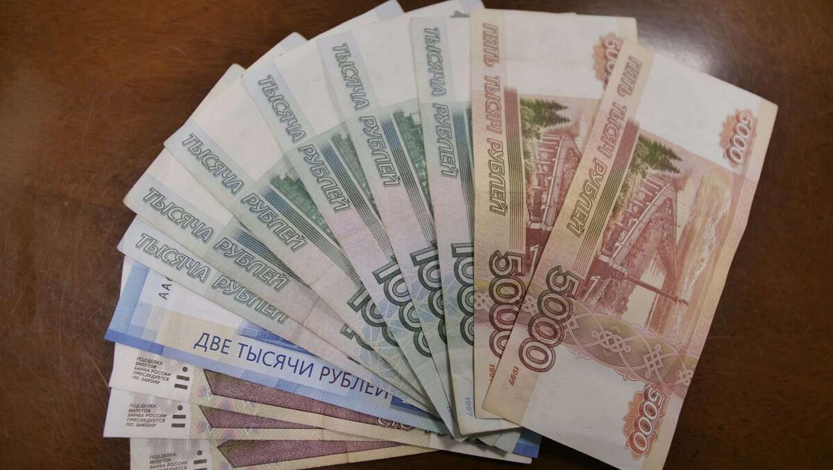 Как получить до 15 тысяч к пенсии после 80 лет: 4 основные надбавки