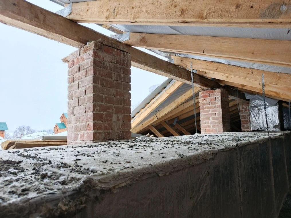 Общая площадь обрушения кровли в школе насчитывает около 90 квадратных метров, рассказал глава администрации Козьмодемьянска Михаил Козлов Общая площадь обрушения кровли в школе насчитывает около 90 квадратных метров, рассказал глава администрации Козьмодемьянска Михаил Козлов