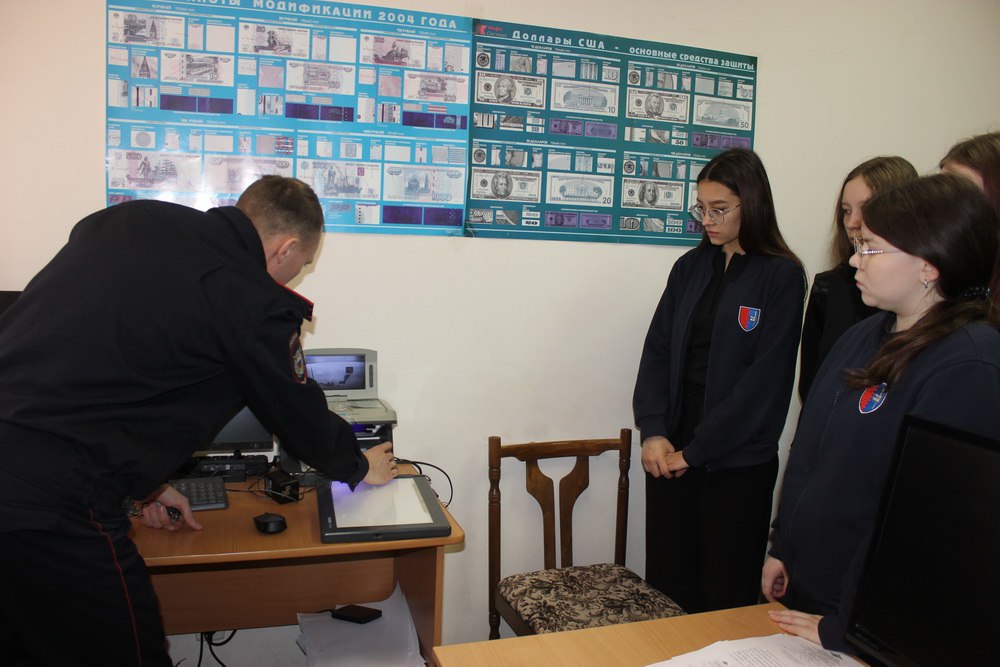 В Республике Марий Эл прошла встреча студентов с правоохранителями в рамках оперативно-профилактического мероприятия «Правильный выбор» В Республике Марий Эл прошла встреча студентов с правоохранителями в рамках оперативно-профилактического мероприятия «Правильный выбор»