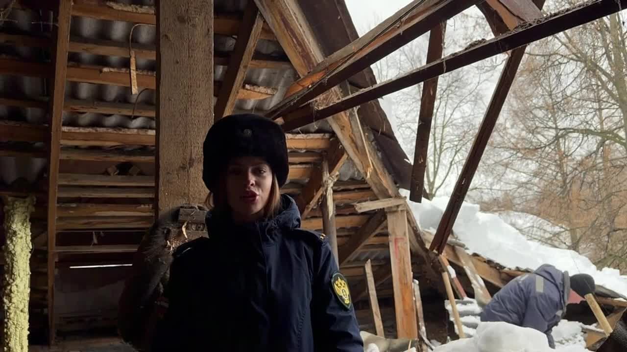 Прокуратура города Йошкар-Олы проводит проверку по факту частичной деформации кровли в многоквартирном жилом доме 110 а по ул. Якова Эшпая