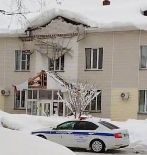 В Йошкар-Оле обрушилась часть кровли наркологического диспансера