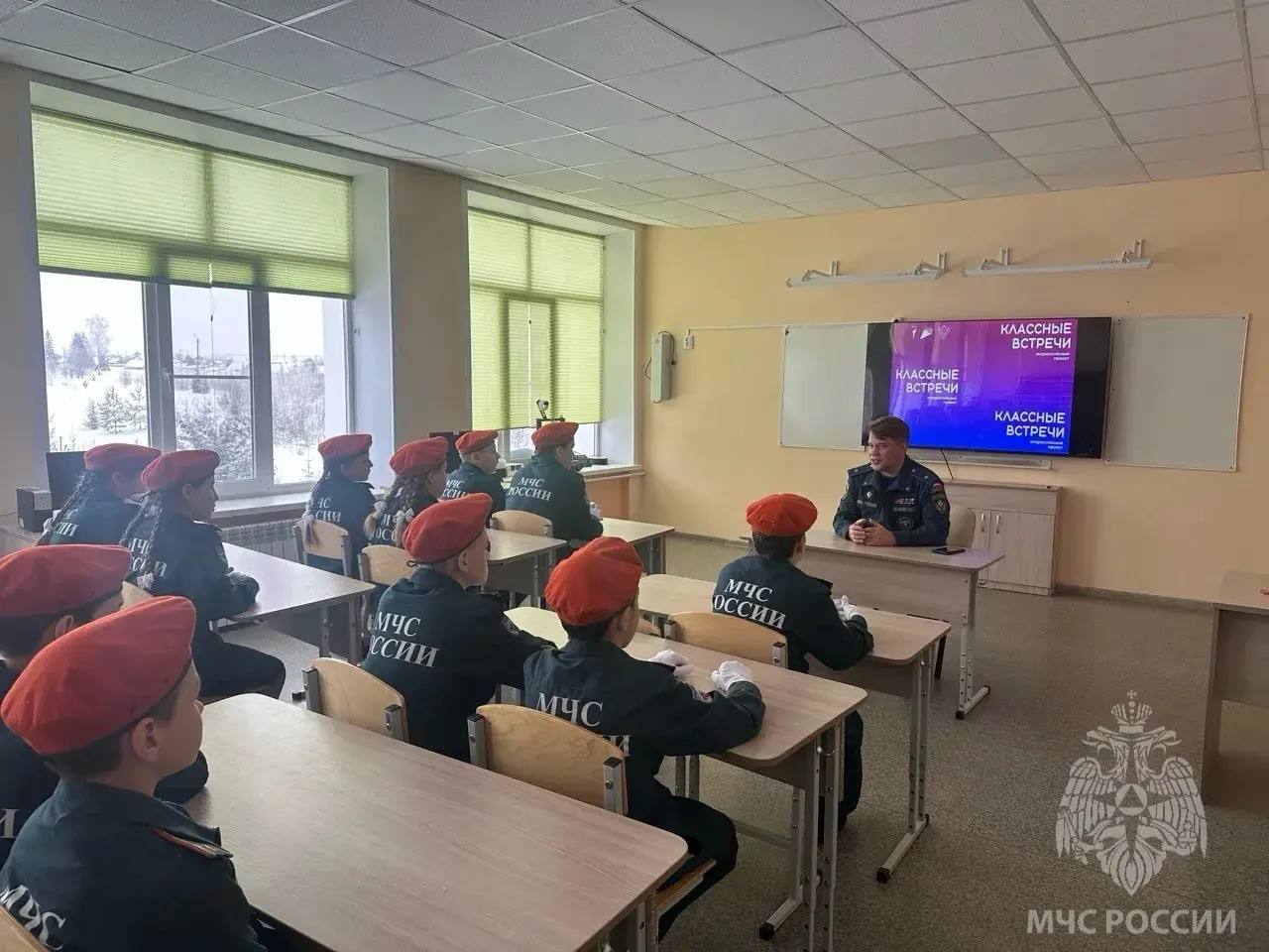 Рабочий визит начальника спасательного ведомства в один из районов республики Рабочий визит начальника спасательного ведомства в один из районов республики