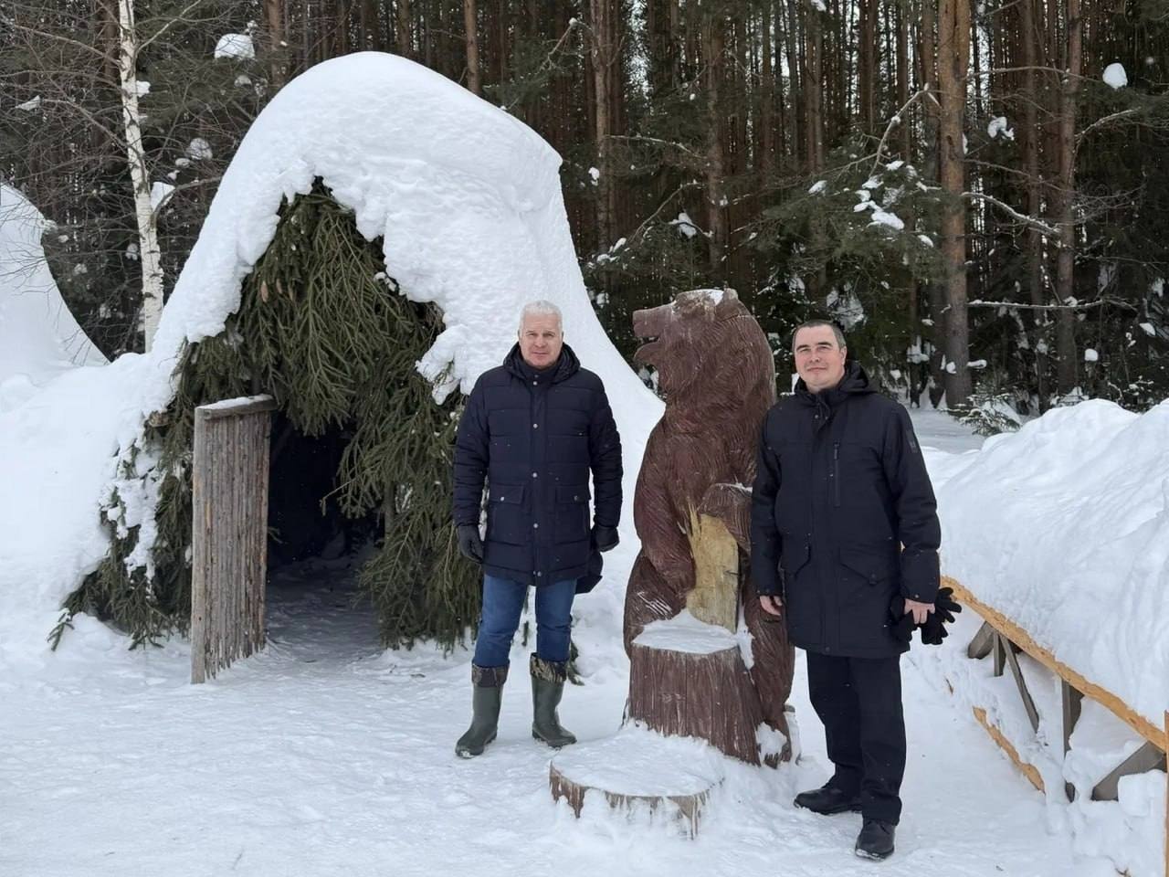 Сенатор Сергей Мартынов отметил растущую популярность резиденции марийского Деда Мороза Сенатор Сергей Мартынов отметил растущую популярность резиденции марийского Деда Мороза