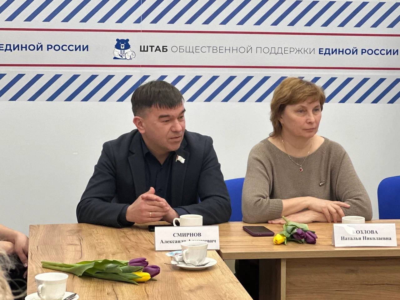 Михаил Васютин: «За каждым героем стоит его мать, жена, семья» Михаил Васютин: «За каждым героем стоит его мать, жена, семья»