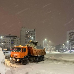 Йошкар-олинские коммунальщики продолжают круглосуточную борьбу с последствиями непогоды