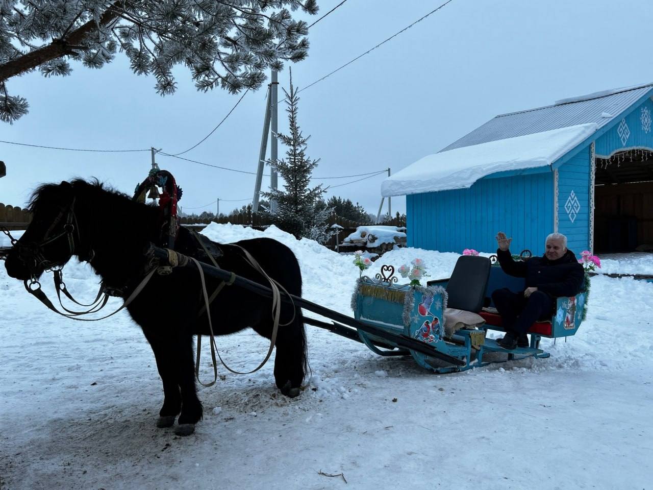 Сенатор Сергей Мартынов отметил растущую популярность резиденции марийского Деда Мороза Сенатор Сергей Мартынов отметил растущую популярность резиденции марийского Деда Мороза