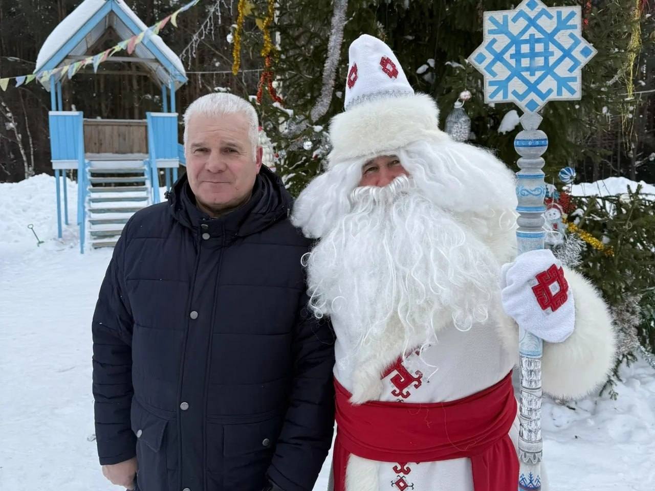 Сенатор Сергей Мартынов отметил растущую популярность резиденции марийского Деда Мороза