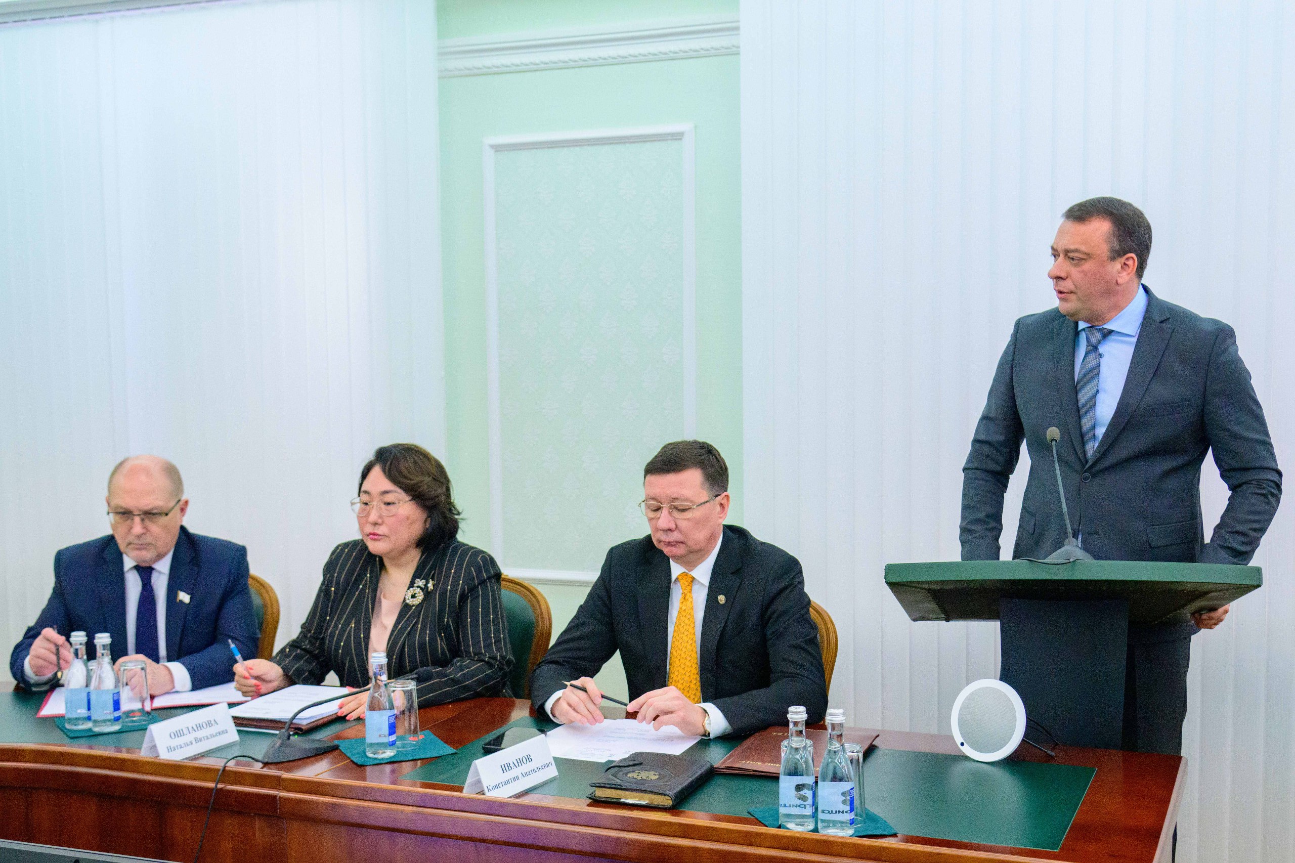 Юрий Зайцев: Провели первое в этом году заседание Правительства республики Юрий Зайцев: Провели первое в этом году заседание Правительства республики