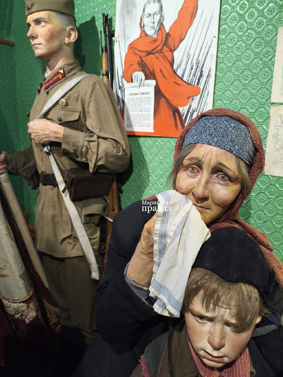 Прибывший в Йошкар-Олу «Поезд Победы» называют первой в мире иммерсивной инсталляцией в движущемся поезде Прибывший в Йошкар-Олу «Поезд Победы» называют первой в мире иммерсивной инсталляцией в движущемся поезде