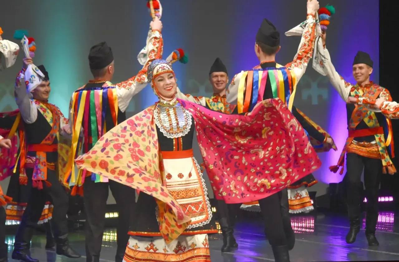 ГЛАВА МАРИЙ ЭЛ И ПРЕДСЕДАТЕЛЬ ГОССОБРАНИЯ ПОЗДРАВИЛИ РАБОТНИКОВ ЖКХ С ПРОФЕССИОНАЛЬНЫМ ПРАЗДНИКОМ ГЛАВА МАРИЙ ЭЛ И ПРЕДСЕДАТЕЛЬ ГОССОБРАНИЯ ПОЗДРАВИЛИ РАБОТНИКОВ ЖКХ С ПРОФЕССИОНАЛЬНЫМ ПРАЗДНИКОМ