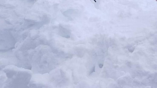 В ПФО ребёнок пережил клиническую смерть под снежным завалом