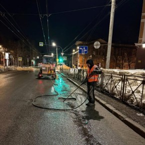 В Йошкар-Оле продолжается ямочный ремонт