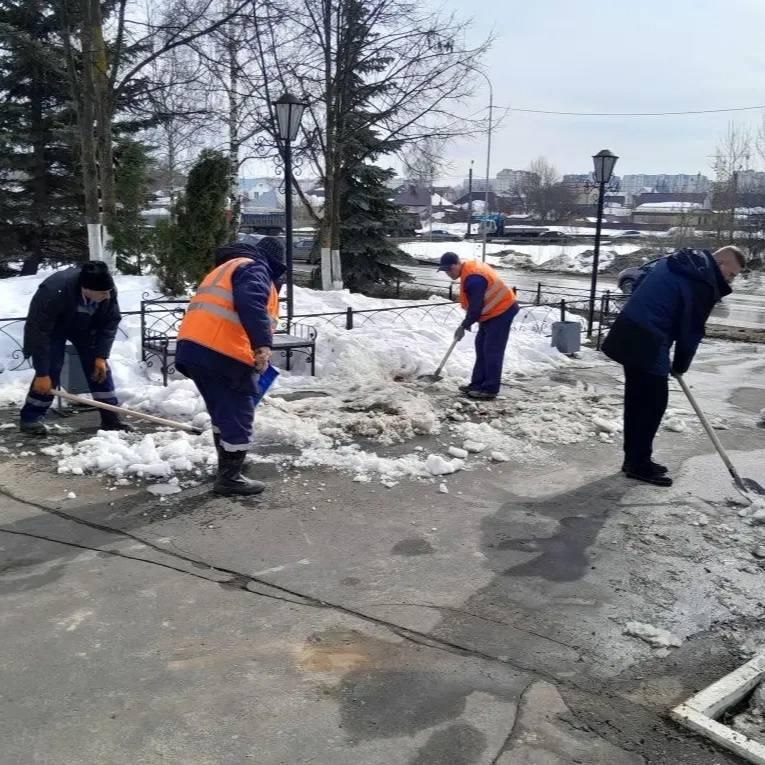 Жители Йошкар-Олы приглашают присоединиться к общегородскому субботнику, который пройдет уже завтра