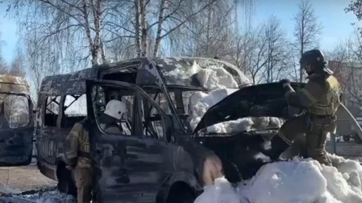 В Йошкар-Оле вспыхнул микроавтобус
