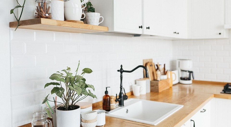 Как навести порядок на кухне: советы по избавлению от беспорядка и ненужного хлама