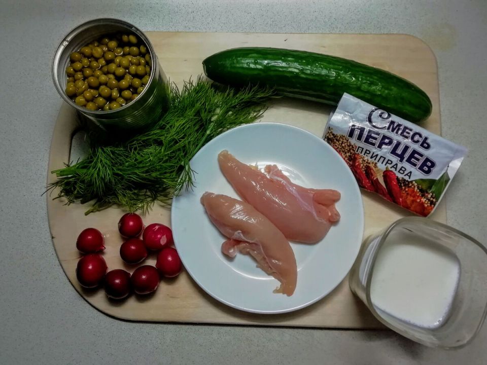 Легкий салат без майонеза на ужин: свежий и вкусный рецепт