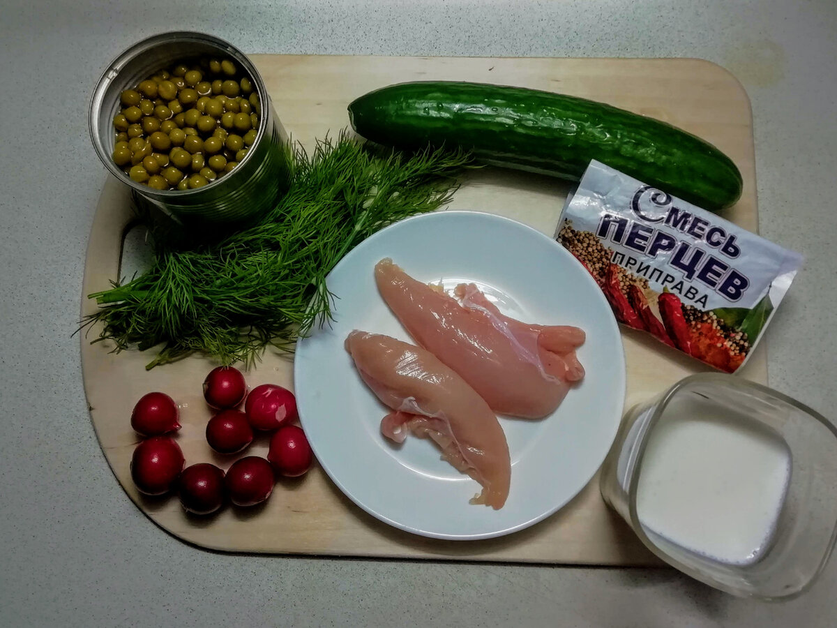 Легкий салат без майонеза на ужин: свежий и вкусный рецепт