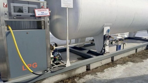 В поселке Силикатный в Медведевском районе на 90 суток прекратили работу газовой автозаправки, которая могла взорваться в любой момент