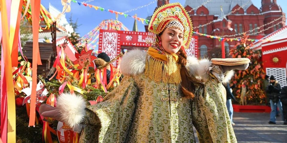 Масленица в разгаре: Москвичи выбрали лучшие блины России