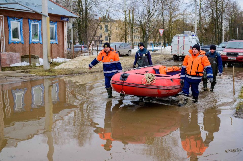 После аномально снежной зимы и резкого мартовского потепления в Марий Эл зафиксирован подъем уровня воды, который превысил средние многолетние значения