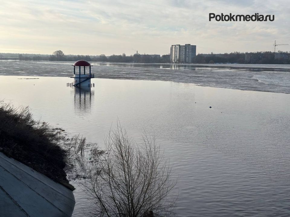 Центральный пляж в Йошкар-Оле этим утром
