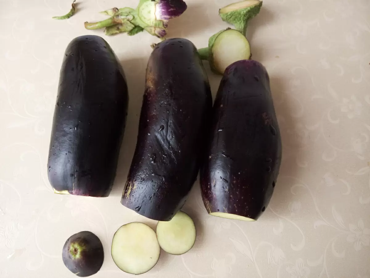 Ленивый «огонек»: баклажаны на зиму, которые станут вашим кулинарным хитом!