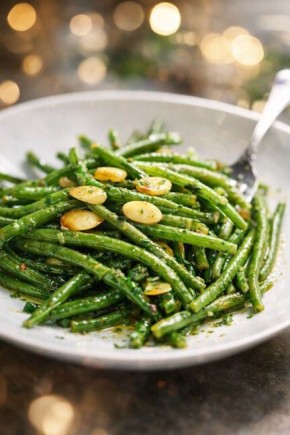 Стручковая фасоль с миндалем: быстро и легко к вашему столу