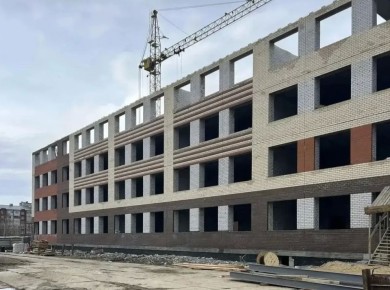 � ������-��� ���������� ����� � 9� ����������� �������� �� ���� ������