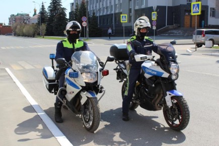 � ����� �� ���������� ���������������� ����� ���� �� ���� BMW � Kawasaki