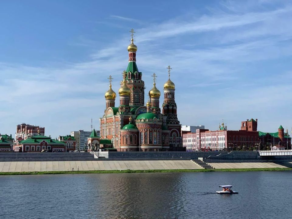 В Марий Эл до 22 мая сохраняется аномально жаркая погода со среднесуточной температурой воздуха на 7 градусов и более выше климатической нормы, сообщает РСЧС.