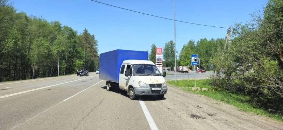 Около 9 часов в Звениговском районе на 65 км автодороги Йошкар-Ола — Зеленодольск 52-летний водитель Лады Гранты, как установлено предварительно, не выбрал безопасную дистанцию до движущегося впереди автомобиля и совершил...