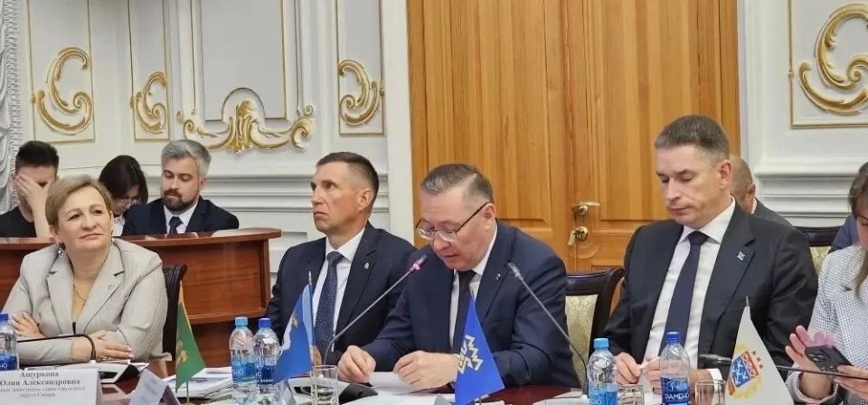 Глава городского округа "Город Йошкар-Ола" Евгений Кузьмин принял участие в Общем собрании Ассоциации городов Поволжья, которое состоялось в Самаре