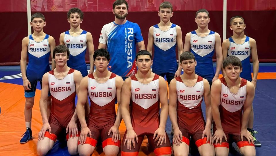 Дмитрий Дерябин из Марий Эл отправился на Первенство Европы по спортивной борьбе