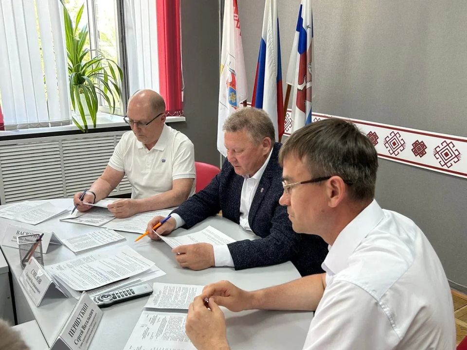 Председатель Государственного Собрания Марий Эл обсудил в Горномарийском районе законодательные приоритеты Председатель Государственного Собрания Марий Эл обсудил в Горномарийском районе законодательные приоритеты