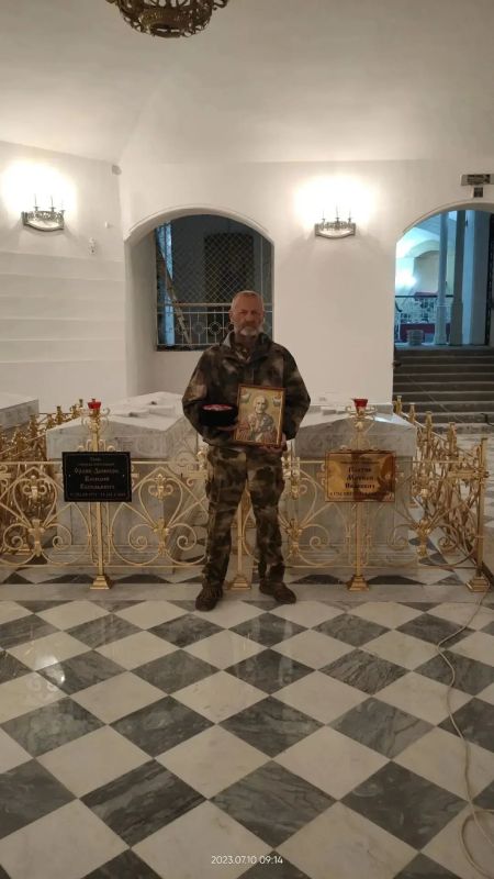 Участник СВО, есаул йошкар-олинского хуторского казачьего общества «Хутор Царевококшайский» Андрей Фещуков прошёл в полуфинал Всероссийского конкурса наставников «Быть, а не казаться»! Участник СВО, есаул йошкар-олинского хуторского казачьего общества «Хутор Царевококшайский» Андрей Фещуков прошёл в полуфинал Всероссийского конкурса наставников «Быть, а не казаться»!