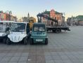 Жители Йошкар-Олы неоднократно жаловались в соцсетях на «гольф-кары», которые ездят по площади Пресвятой Девы Марии и набережной