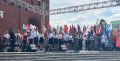 Сегодня над Йошкар-Олой развеваются российские флаги, а в воздухе царит атмосфера настоящего праздника