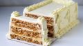 Тропический морковный торт с начинкой манго и маракуйи