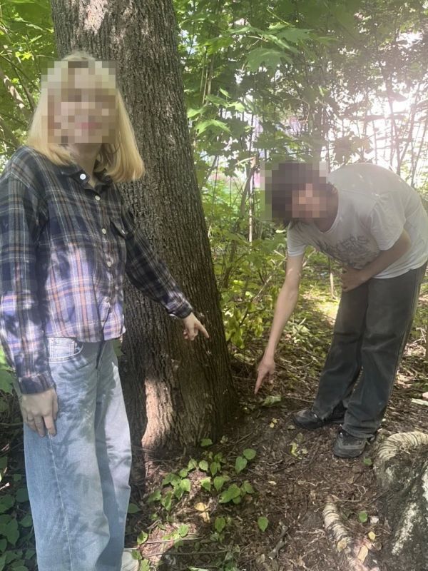 В рамках ОПМ «Анаконда» в минувшие выходные ночью на загородной трассе в Медведевском районе Республики Марий Эл полицейские при силовой поддержке росгвардейцев задержали 20-летнего жителя Йошкар-Олы и его 18-летнюю... В рамках ОПМ «Анаконда» в минувшие выходные ночью на загородной трассе в Медведевском районе Республики Марий Эл полицейские при силовой поддержке росгвардейцев задержали 20-летнего жителя Йошкар-Олы и его 18-летнюю...