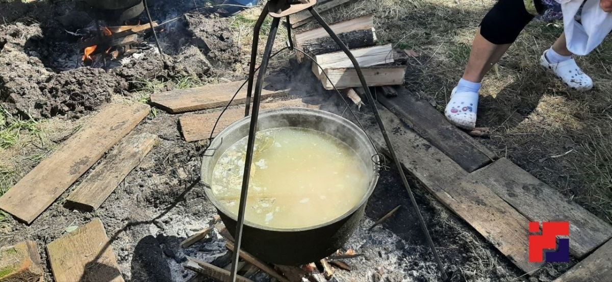 В Йошкар-Оле прошёл третий фестиваль «Царевококшайская уха» В Йошкар-Оле прошёл третий фестиваль «Царевококшайская уха»